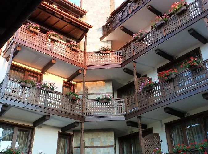 Molerite Complex Banszko