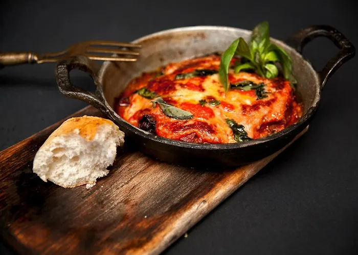 Hotel Molerite Complex